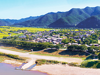 【最韓原始安東四城記】安東文化主題公園+韓服體驗、安東河回村、河回世界面具博物館、鐵道自行車、藝技壁畫村+宣城水上路、DIY安東燉雞初體驗、韓屋咖啡廳五天《不走人蔘+保肝》【真航空、桃園出發】